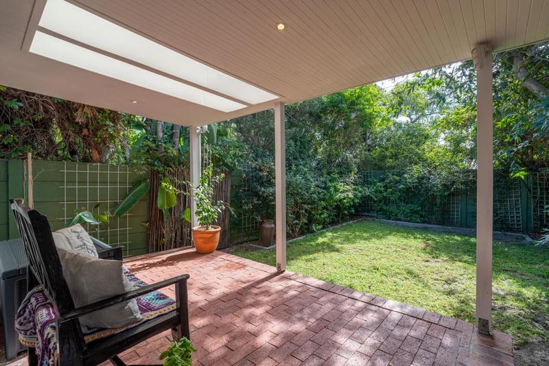 2 Bedroom Property for Sale in Harfield Village Western Cape